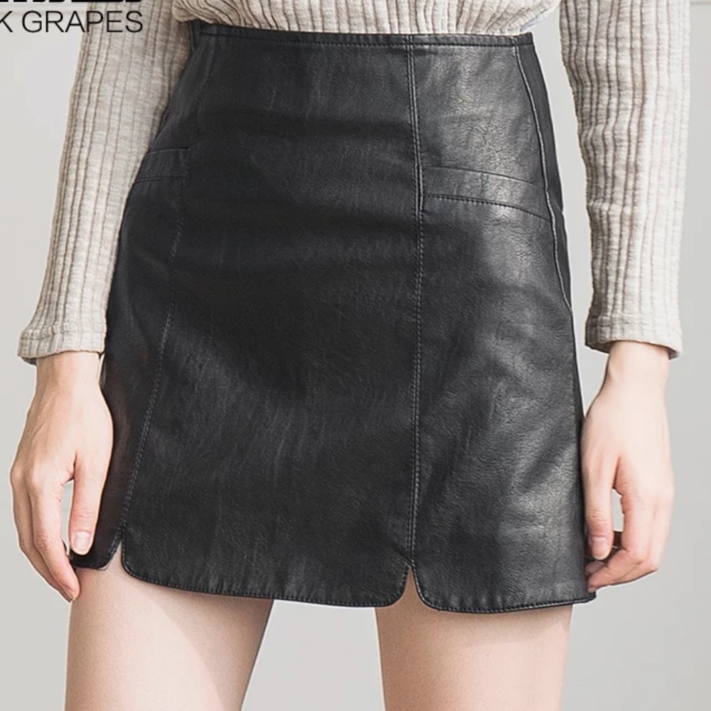 Black leather skirt